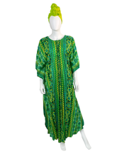 Load image into Gallery viewer, 70&#39;s Patterned Lounge Dress